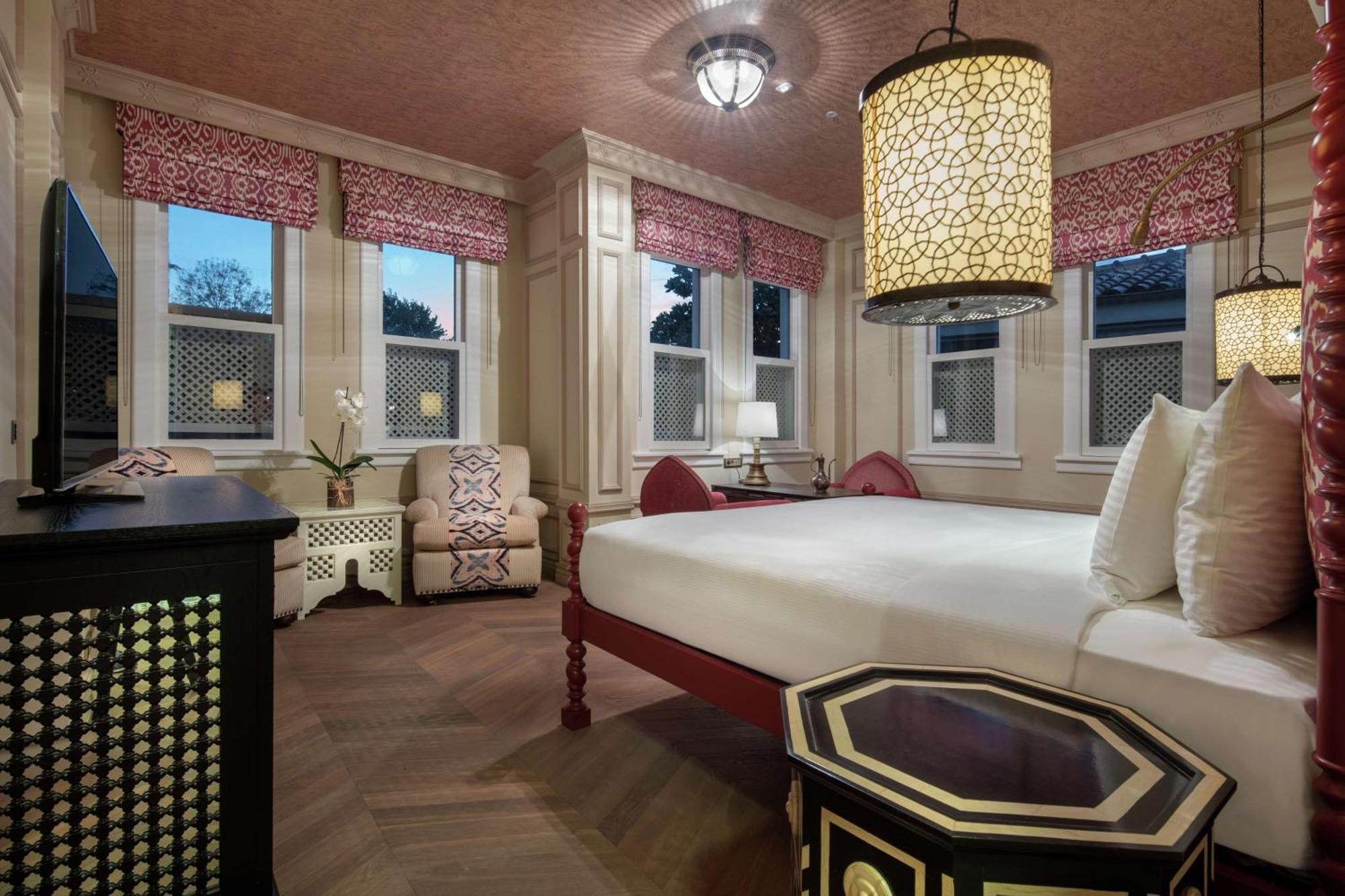 Отель Hagia Sofia Mansions Istanbul, Curio Collection By Hilton Экстерьер фото