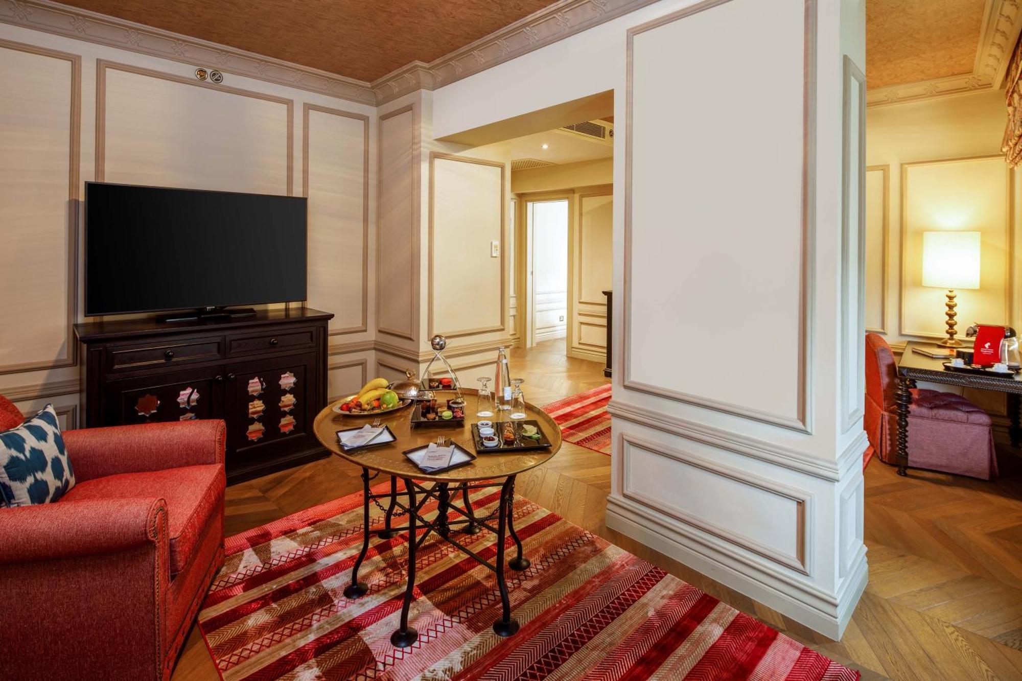 Отель Hagia Sofia Mansions Istanbul, Curio Collection By Hilton Экстерьер фото