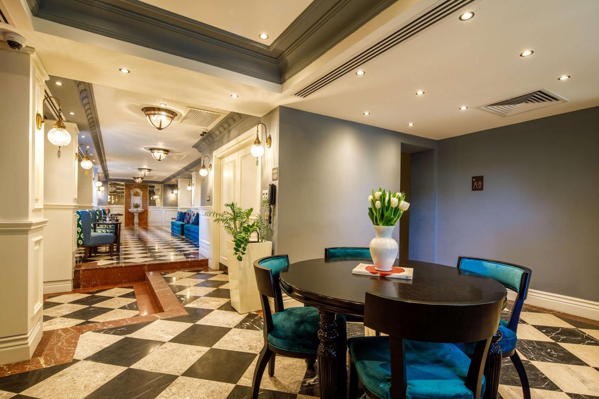 Отель Hagia Sofia Mansions Istanbul, Curio Collection By Hilton Экстерьер фото